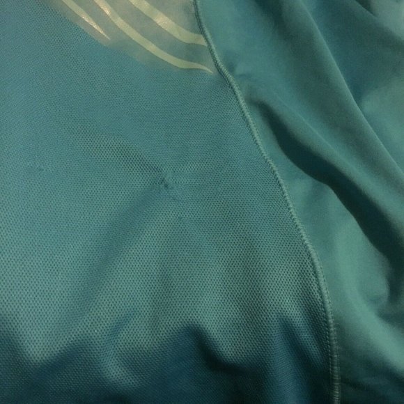 Reebok - Picture 3 of 9